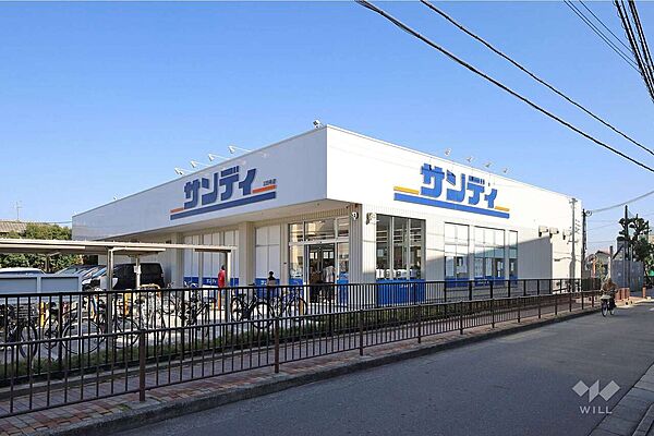 サンディ(吹田泉町店)の外観