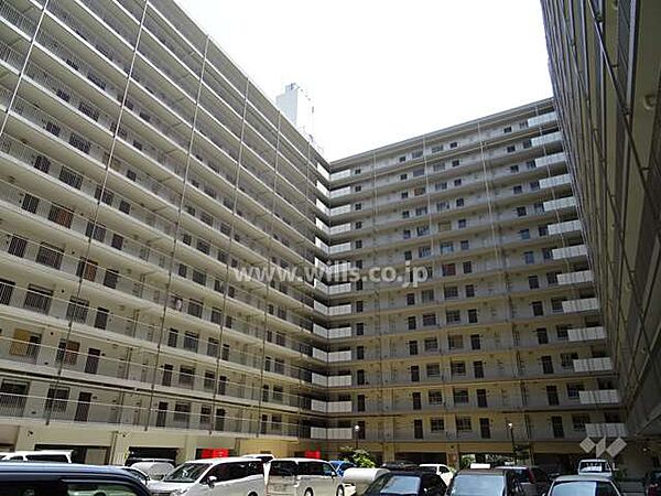 敷地内からみたプライムハイツ新大阪（南東方向）
