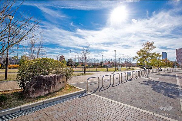 健都レールサイド公園の外観