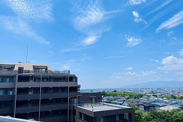 バルコニーからの眺め（南方向）眺望良好です。