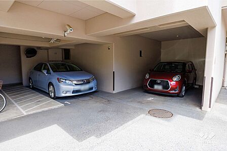 敷地内駐車場(屋内平面式)