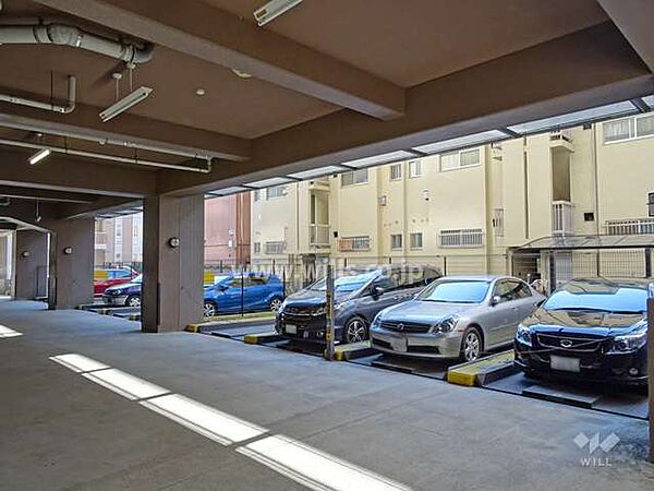 敷地内駐車場（屋外機械式）