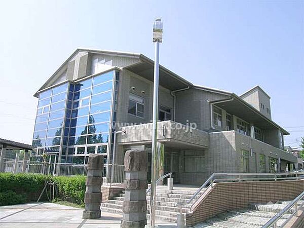 豊川支所の外観