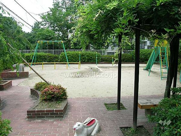 敷地に隣接した公園