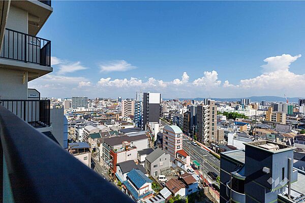 バルコニーからの眺め（北東方向）［2026年8月24日撮影］