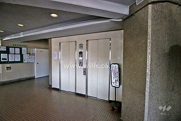 エバーグリーン淀川2号棟のエレベーター