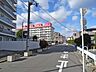その他：敷地東側の前面道路（南側から）