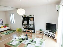 JR内房線 浜野駅 徒歩12分の賃貸アパート 1階2LDKのリビング/ダイニング