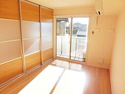 JR内房線 五井駅 バス16分 市原小学校入口下車 徒歩4分の賃貸アパート 2階1LDKのリビング/ダイニング