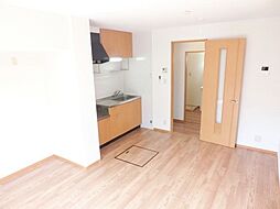 JR内房線 五井駅 徒歩22分の賃貸アパート 1階2LDKのリビング/ダイニング