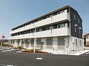 東金駅より徒歩25分 築5年8ヶ月 3階建の賃貸物件