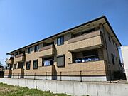 大網駅より徒歩8分 築16年8ヶ月 2階建の賃貸物件