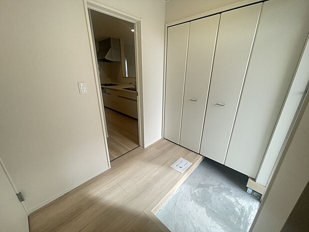 大容量シューズボックス完備!