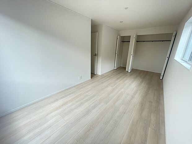 9.5帖のゆとりある主寝室!