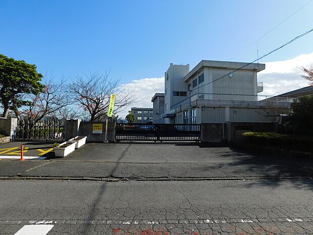 沼津市立原東小学校まで(752m)