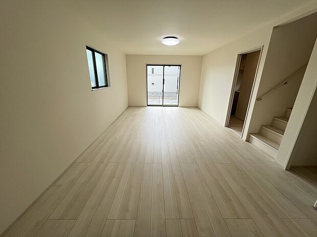 LDK広々20帖!解放感溢れる空間。