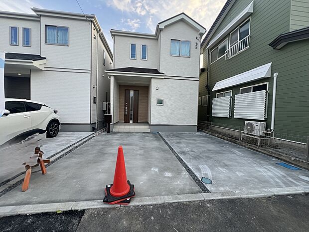 A号棟。ご見学可です!