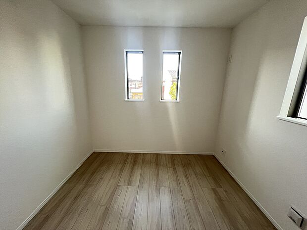 洋室は2階に全4部屋。