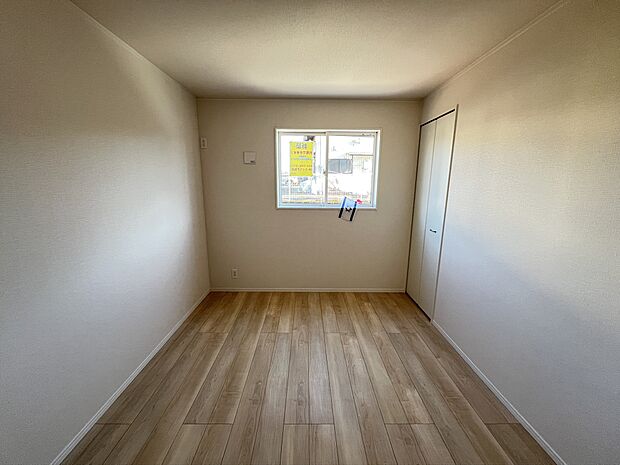 各居室明るい陽が差し込みます!