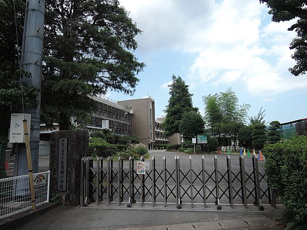 伊豆の国市立長岡南小学校まで(720m)