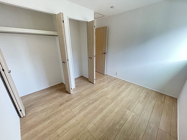 お子様の一人部屋にも喜ばれます