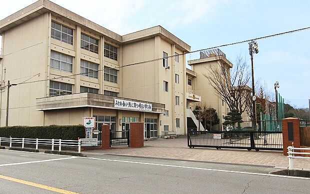 清水町立清水中学校まで(1733m)