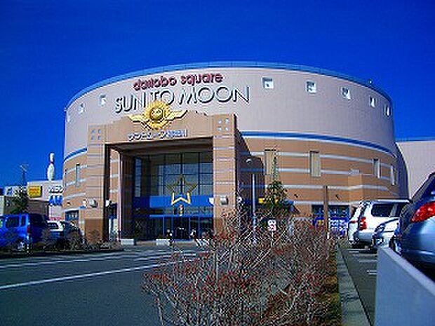 サントムーンまで(1300m)