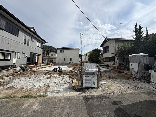 【現地外観写真】沼津市ハザードマップ外の下香貫木ノ宮に新築2棟が誕生です！