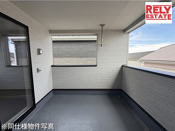 【同仕様写真・完成イメージ】 同じ施工会社が手掛けた近隣物件の写真です。
