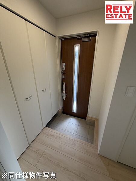 【同仕様写真・完成イメージ】 同じ施工会社が手掛けた近隣物件の写真です。