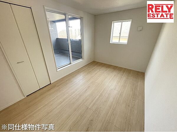 【同仕様写真・完成イメージ】 同じ施工会社が手掛けた近隣物件の写真です。