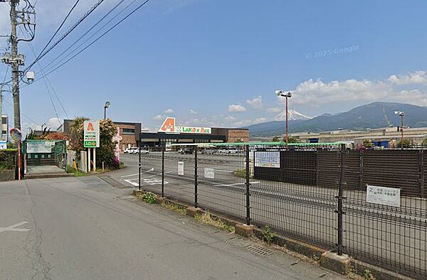 周辺を拡大表示