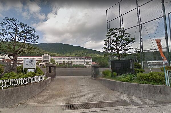 須走小学校まで（200m）