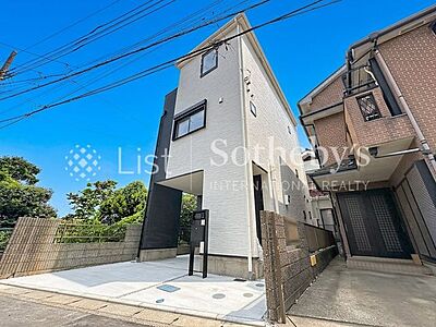 外観:■外観■建物堂々完成!いつでもご見学可能です!※掲載画像はAI加工を施しております。実際の形状・色味・空模様・陽当たり等と異なる場合があります。 外観:■外観■建物堂々完成!いつでもご見学可能です!※掲載画像はAI加工を施しております。実際の形状・色味・空模様・陽当たり等と異なる場合があります。