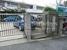 周辺：横浜市立市ケ尾中学校 徒歩9分。学習・部活動・人間関係など、多くを学ぶ中学校。通学しやすい距離にあり、思春期の大切な時間を安心して過ごせる環境が整っています。 650m