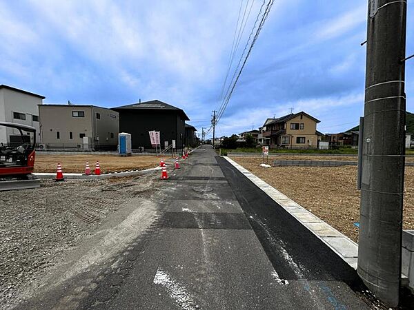 落ち着いた暮らしをかなえる事が出来る住環境です♪ぜひご検討下さい♪