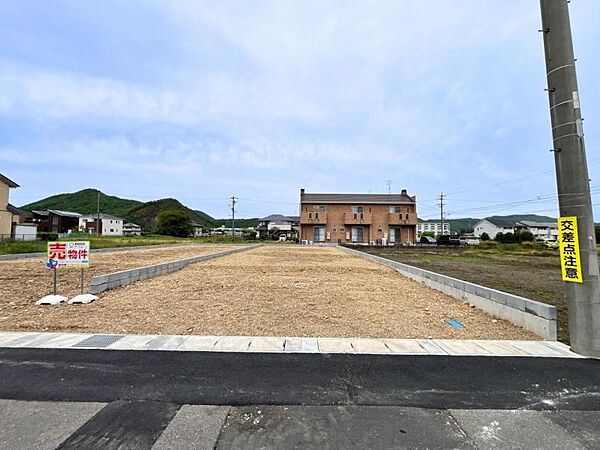 造成後の綺麗な状態です♪費用の節約ができ、その分建物費用へ充てていただけます！
