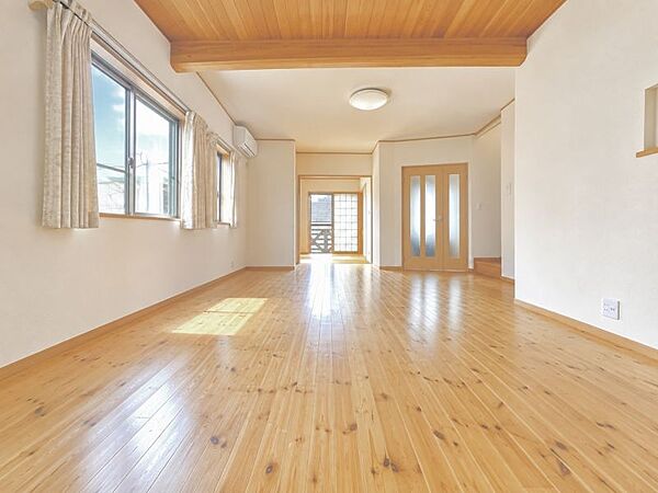 広々とした約20.2帖LDK※一部CG加工により残置物を除去しています。