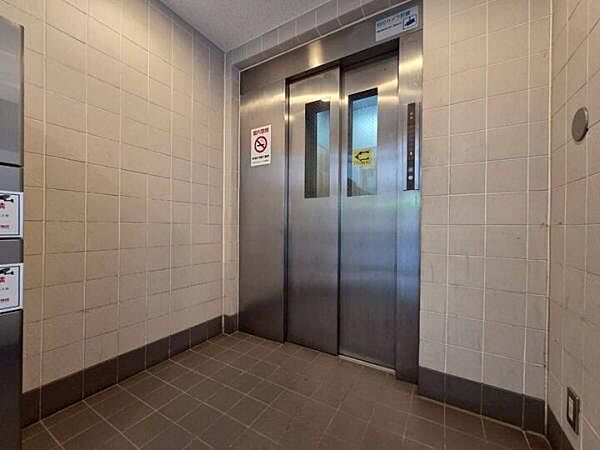 《エレベーター》エレベーター完備。