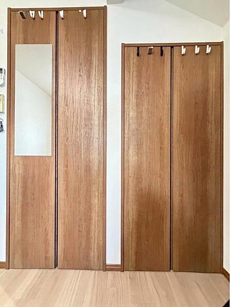 《収納》2階北側のお部屋には収納が2カ所！使い分けが出来ますね。