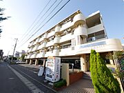 南小倉駅よりバス8分 徒歩4分 3階 築33年5ヶ月の賃貸物件