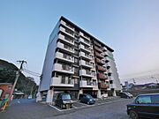 九州工大前駅より徒歩15分 築50年2ヶ月 8階建の賃貸物件