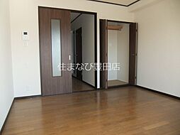 ウエストシティ‘90 2階1DKのリビング/ダイニング