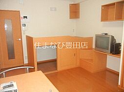 レオパレスユーリッチ 3階1Kのリビング/ダイニング