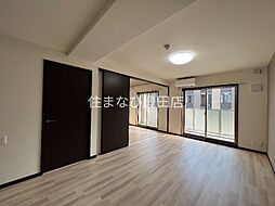 Grand Villa 5階2LDKのリビング/ダイニング