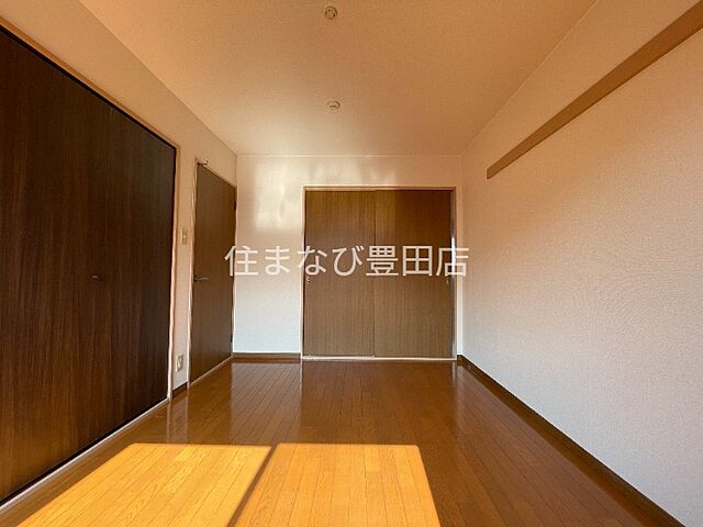 洋室