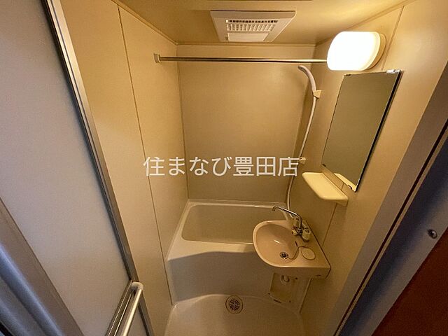 浴室