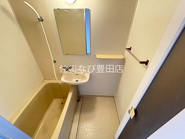 浴室