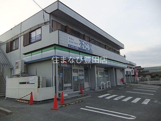 周辺