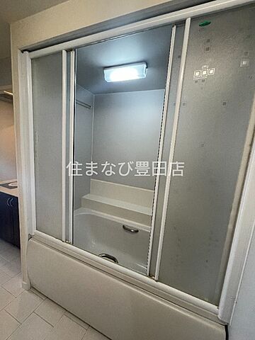 浴室